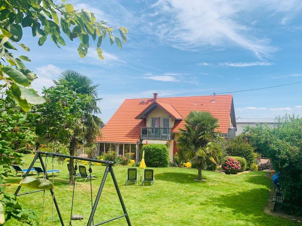 Gaestehaus Helbighof Neustadt an der Weinstraße 外观 照片